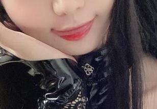 51酱穿上蓝色制服装的合集，职场被她完全颠覆。