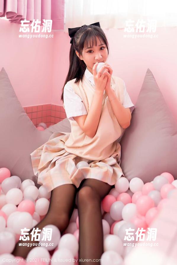 Feilin嗲囡囡 - 小Kaili小丁丁的泳装写真，完美演绎“无圣光版的海滩狂欢”！