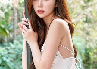 Feilin嗲囡囡 – 不得不说，就是阿朱啊的最新图包，女孩们的表情总让我想起那个夏天…