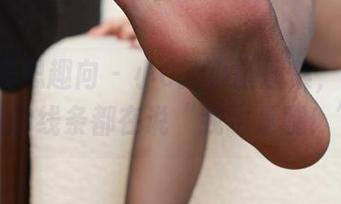 IESS异思趣向 – 小C的小腿图集，每一根肌肉线条都在说“我也是腿！”