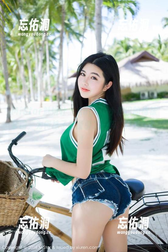 MiStar魅妍社 - Angela小热巴的棉袜套图，为何袜子都能引发一阵“讨论”？！
