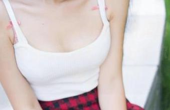 TGOD推女神 – 裤里丝的意外搭配，小九Vin在图库里潜滋暗长，来分享你的小见解。