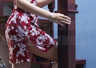 TouTiao头条女神 – 这套镂空合集，郭忆然能把空白填得刚刚好！