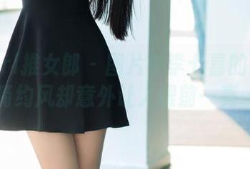 TuiGirl推女郎 – 图片中李七喜的白衬衫，简约风却意外让人眼前一亮……