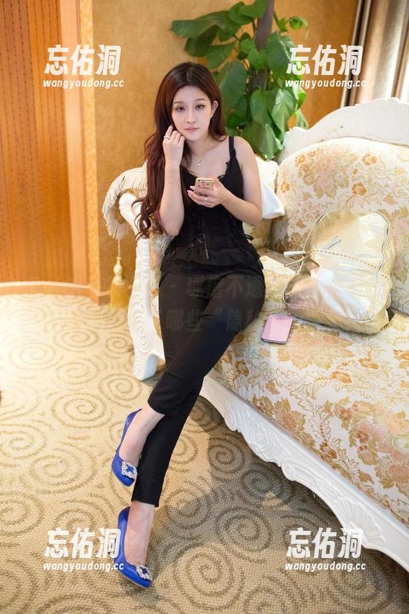 TuiGirl推女郎 - 琢磨不透的王依萌,她的图包带来了哪些“隐秘”的乐趣? TuiGirl推女郎 - 琢磨不透的王依萌,她的图包带来了哪些“隐秘”的乐趣?