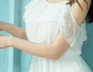 UGirls尤果网 – 不只是修女：周妍希的定制图片，好奇心杀手上线
