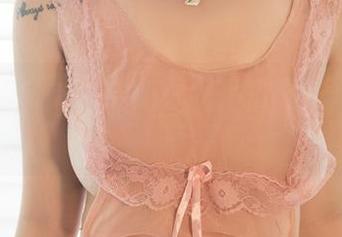 UGirls尤果网 – 免费写真——在夏倪可ella的蕾丝世界里，谁不想偷瞄几眼？