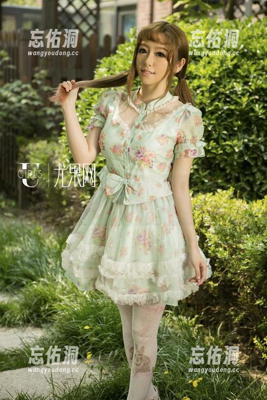 UGirls尤果网 - 全套图包里的张小西Ann姐姐,她的每一个姿势都有小心机! UGirls尤果网 - 全套图包里的张小西Ann姐姐,她的每一个姿势都有小心机!