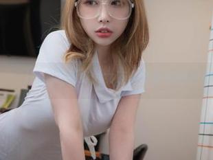 当Uhye(이유혜)好朋友转身为女友，高清美图反射她的真实。