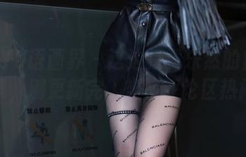 XIAOYU语画界 – 这边是黄乐然的自拍合集，刚更新完，坐等评论区热闹
