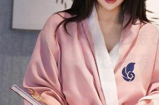 Xiuren秀人网 – Zoe柚柚的毛衣照，免费的福利，随便看一眼就想拥有一百件。
