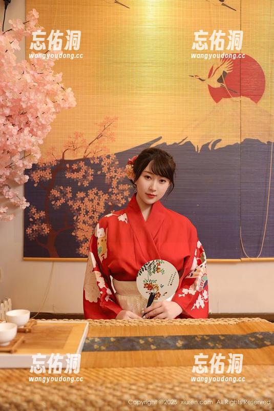 Xiuren秀人网 - 可可芝镂空，原图中的每一处都好像有话要说，图片倒是安静多了。
