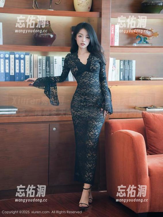 Xiuren秀人网 - 看！林文文的天使图包分享，像是冬天的一缕暖风，舒舒服服。
