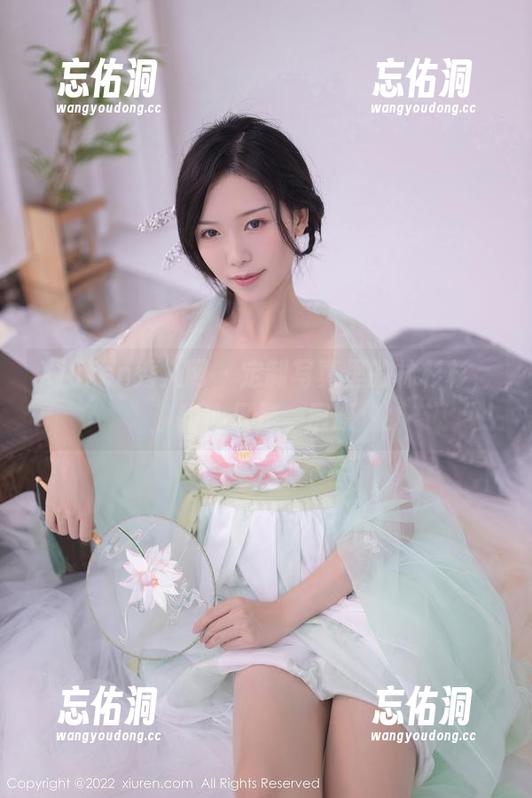 Xiuren秀人网 - 定制写真里的林杉杉，甜心只是一层膜