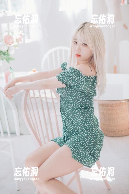 Zia(지아)的运动写真分享：看得我都想加入健身房了，问题是……我能撑得住吗？
