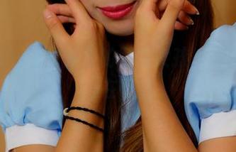 pans – 看图库里的熙媛女孩，她似乎永远在玩耍