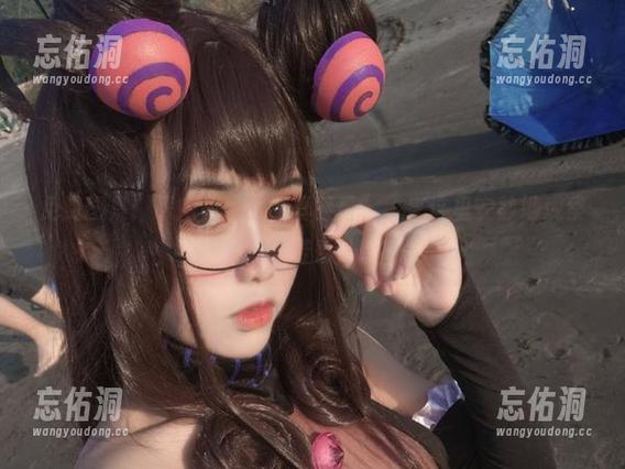 免费图集:恶魔姐姐的“真面目”,来这里安静地观察一笑芳香沁。 免费图集:恶魔姐姐的“真面目”,来这里安静地观察一笑芳香沁。