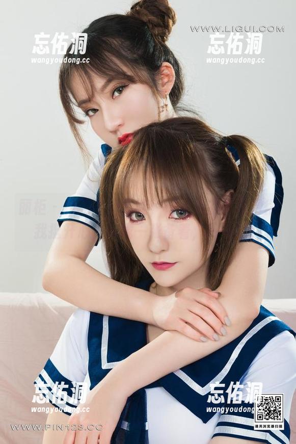 丽柜 - 校服不是万能，但允儿的作品看得我挺开心，下载一张备着，万一呢？
