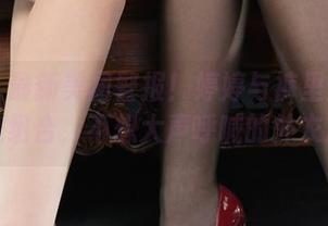 丽柜 – 最新美图警报！婷婷与裤里丝的畅快组合，不想大声呼喊的外衣。