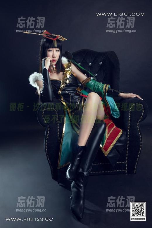 丽柜 - 汐汐的乖乖少女情合集，壁纸墙也受不了这甜蜜的侵袭