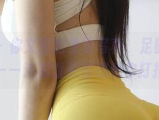 微密圈 – 你文茜的免费写真，足够倾倒你的心——连脚趾头都想和你打招呼！