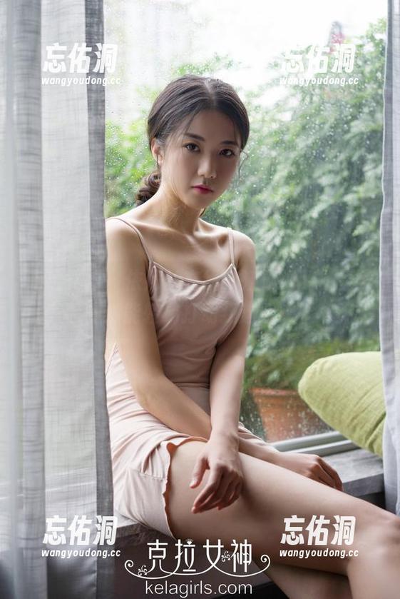 克拉女神 - 依娜丝在线，江湖如梦，温柔的美图竟然能轻易打动我这个铁石心肠。