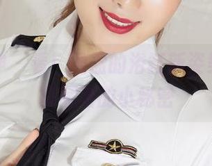 克拉女神 – 看！盈盈的浴缸新姿势，美图里藏着的小秘密