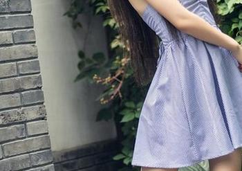 头条女神 – 如果说黑色是经典，那筱溪的私拍原图也是种“经典中的经典”。