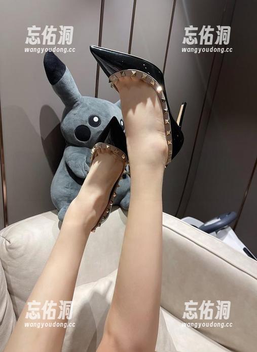 微密圈 - 看！奔跑的晶骡儿演绎黑色姐妹花，全套原图预警中！