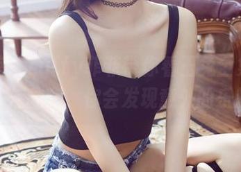 尤物馆 – Luffy菲菲带你看玉兔全集，下载好后翻翻，你会发现意外的乐趣。
