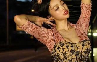 微密圈 – 徐珺大哥眼镜合集：这脸蛋配眼镜，真是意外的惊艳吧？