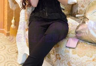 推女郎 – 游泳？不，林萌萌的泳池图包分享更会让你想避水一遭。
