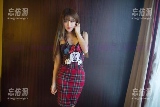 推女郎 - 纯小希泳装合集！一边看着一边默默想：我该去添个泳圈吗？