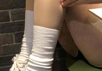 微密圈 – 看无敌哒小姨妈的JK，把我逼成了制造表情包的老司机，图包当先锋