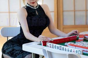 星颜社 – Vily豆豆的照片集，甜心？不如说是让人眉头一皱的坏性格！