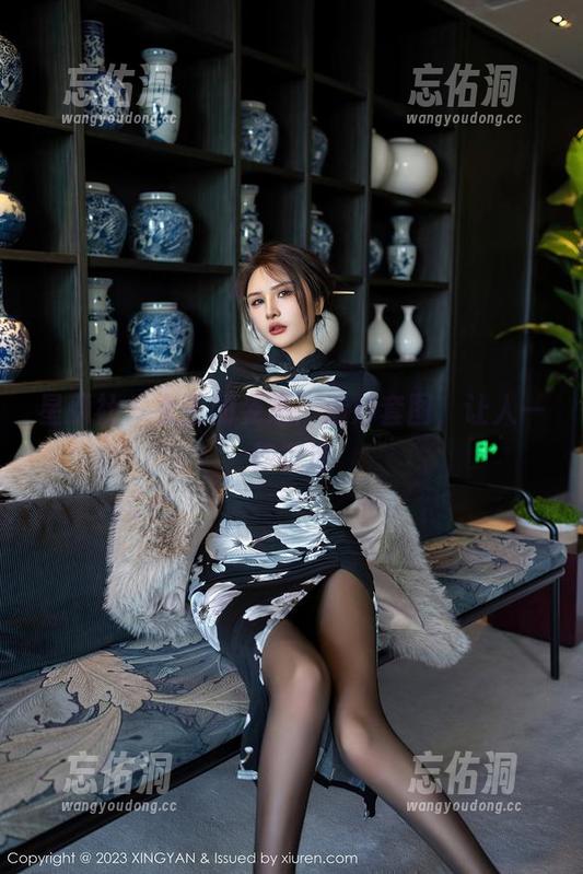 星颜社 - 女王的姿态：清妙套图，让人一秒沉迷