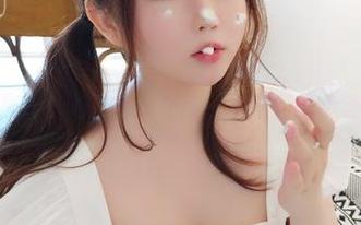 是依酱吖校园：每周更新，相册里的点滴疯子
