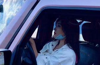 微密圈 – 圣诞特辑：林子琳喵的私拍原图，比你昨晚梦到的还要暖……