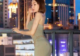 微密圈 – 果儿Victoria的美脚，下载你就逃不掉了！立即开始吧！