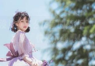哈哈，没见过这么厉害的药指！桜桃喵写真集，快来下载吧！