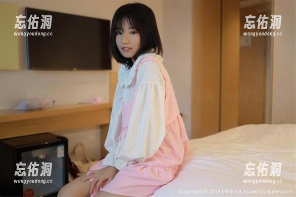 模范学院 - 最新写真，星萌学妹竟然用“呆萌”征服了我！