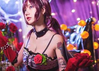 更新了新的私房写真集，期待洛丽塔大哥下次更多“奇思妙想”！