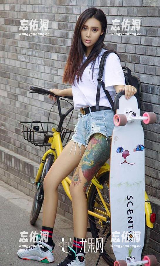 爱尤物 - 福利：李丽莎的清纯图包，甜得让人牙疼的那种