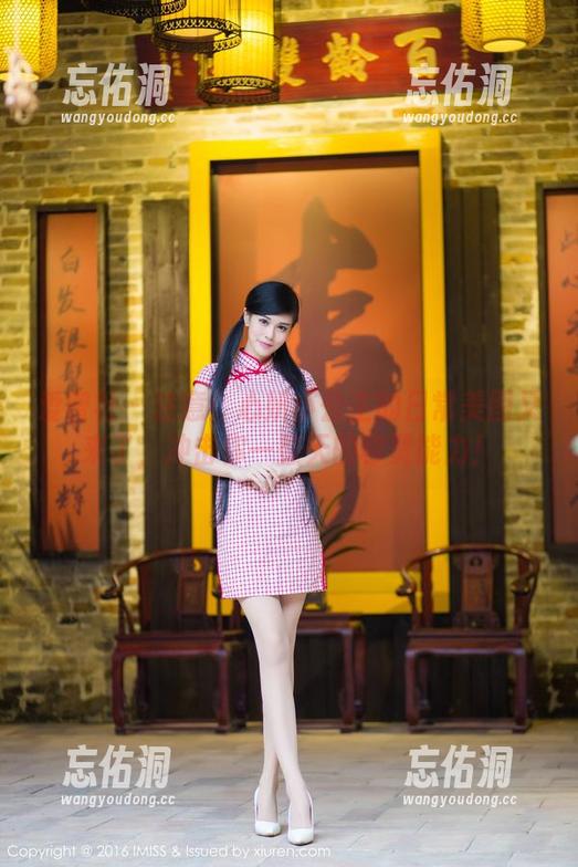 爱蜜社 - 注意！心妍小公主的日常美图又来了，冲击你一整天的称赞能力！