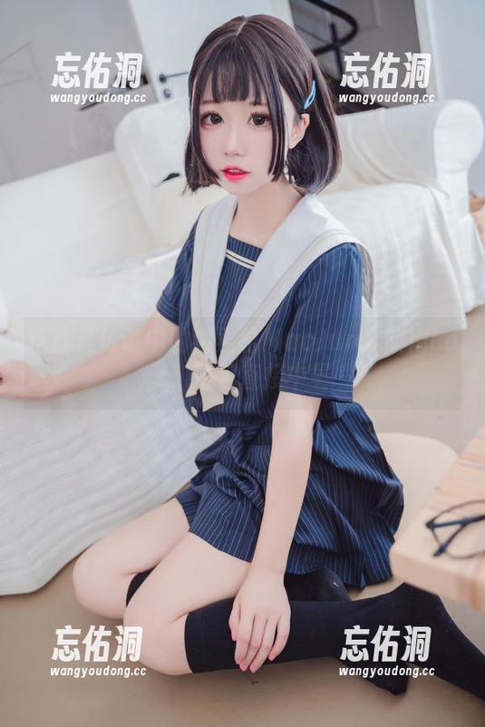 这就是传说中的猫君君MaoJun式旗袍cos，图包直接中暑