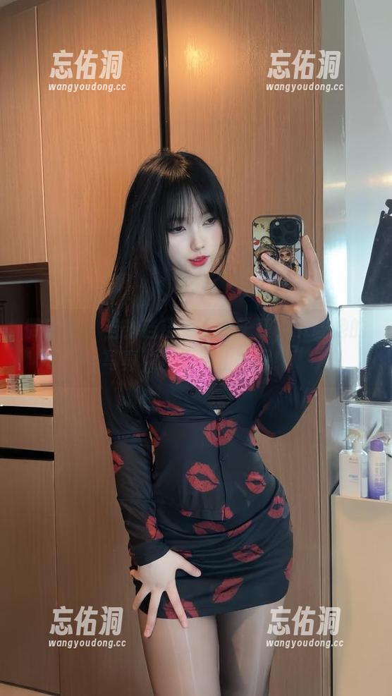 微密圈 - 当琳铛铛穿上兔子装，下载她的写真，欢乐不止一回！