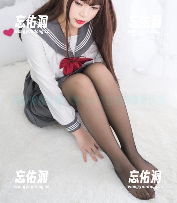 谁说赌场女郎不能cos？白烨烨亲身示范