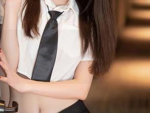 秀人网 – 免费图集，UU酱和服现身，这幸福超乎想象，对吧？