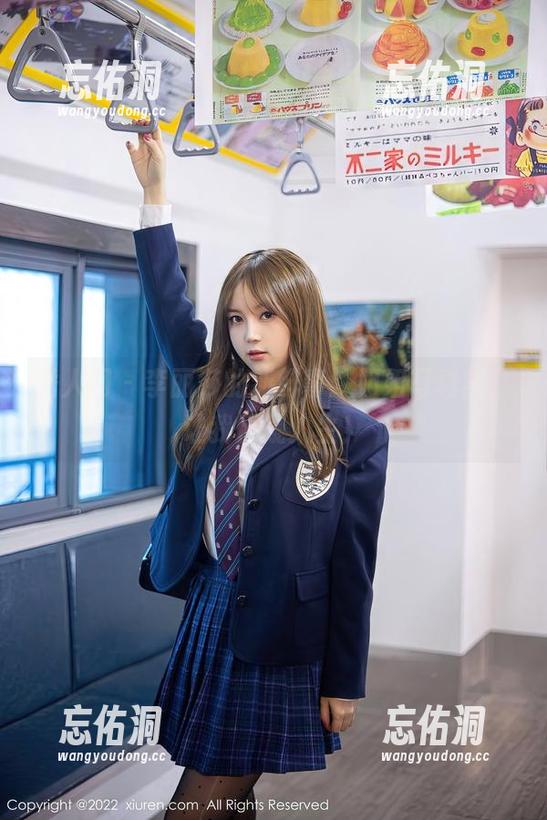秀人网 - 李丽莎的新鲜事：姐姐写真集，让我怀疑人生！