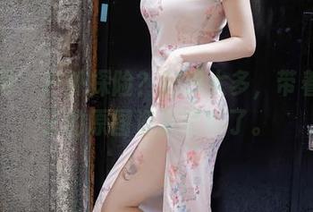 秀人网 – 户外探险？别想太多，带着糯美子的原图资源就够了。